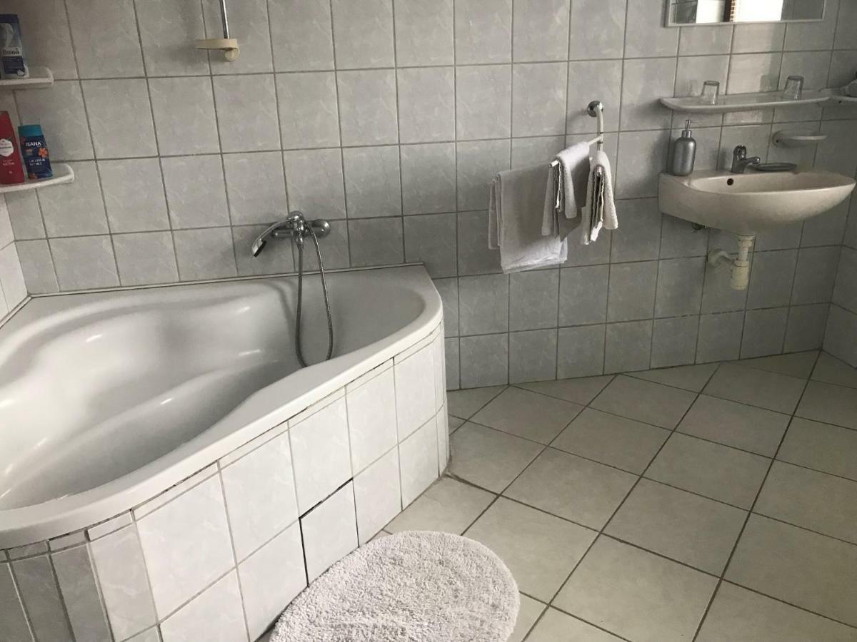Hotel Buebaj Vendeghaz Eger Exteriér fotografie